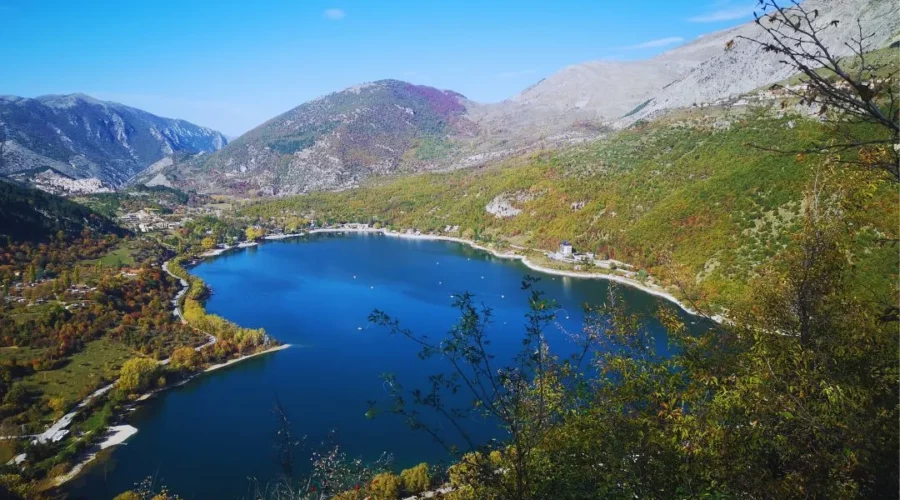 Lago di Scanno - sentiero del Cuore