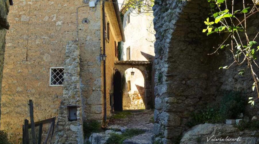 Esplorando Forglieta, il borgo fantasma della Ciociaria foto e storia dell'abbandono