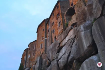 Cosa vedere a Vitorchiano, il "borgo sospeso" della Tuscia