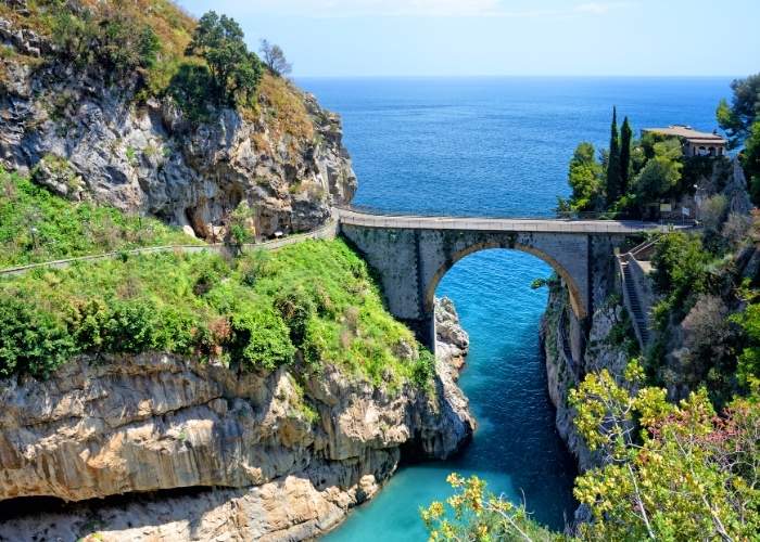 Dove andare al mare a settembre - Furore in Campania